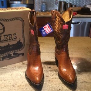 Tony Lama men’s tan cowboy boots new